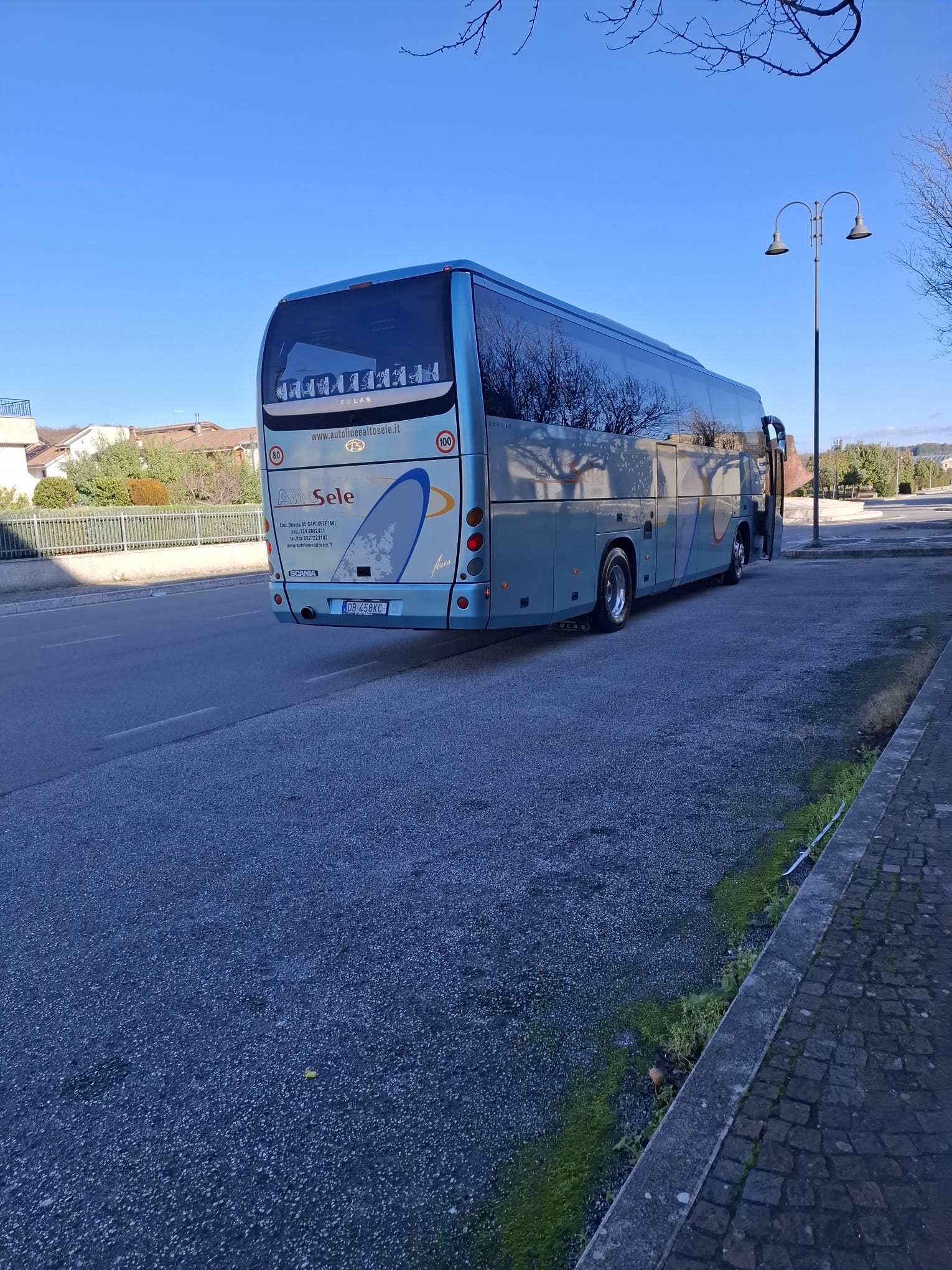 Bus 17