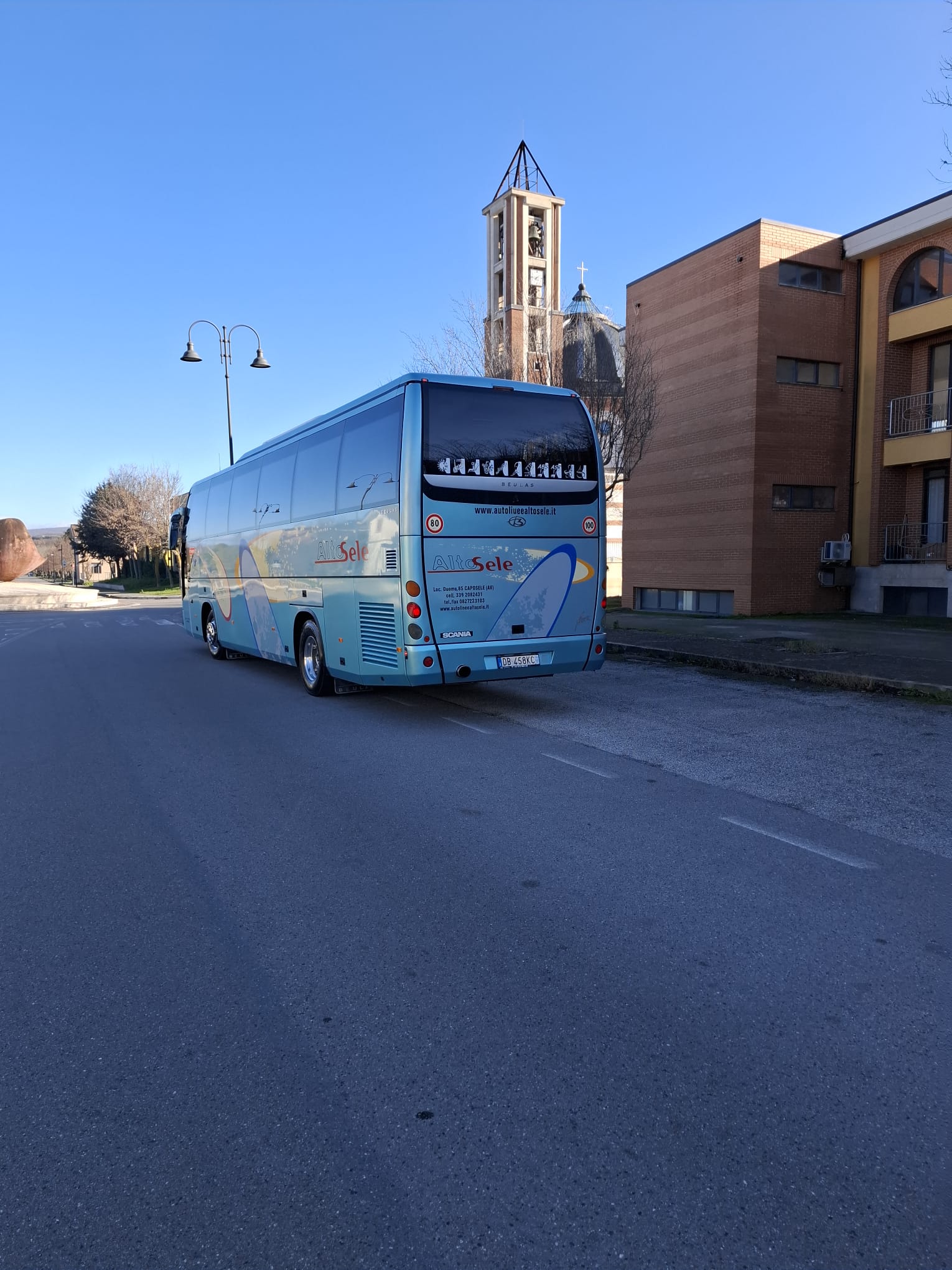 Bus 18