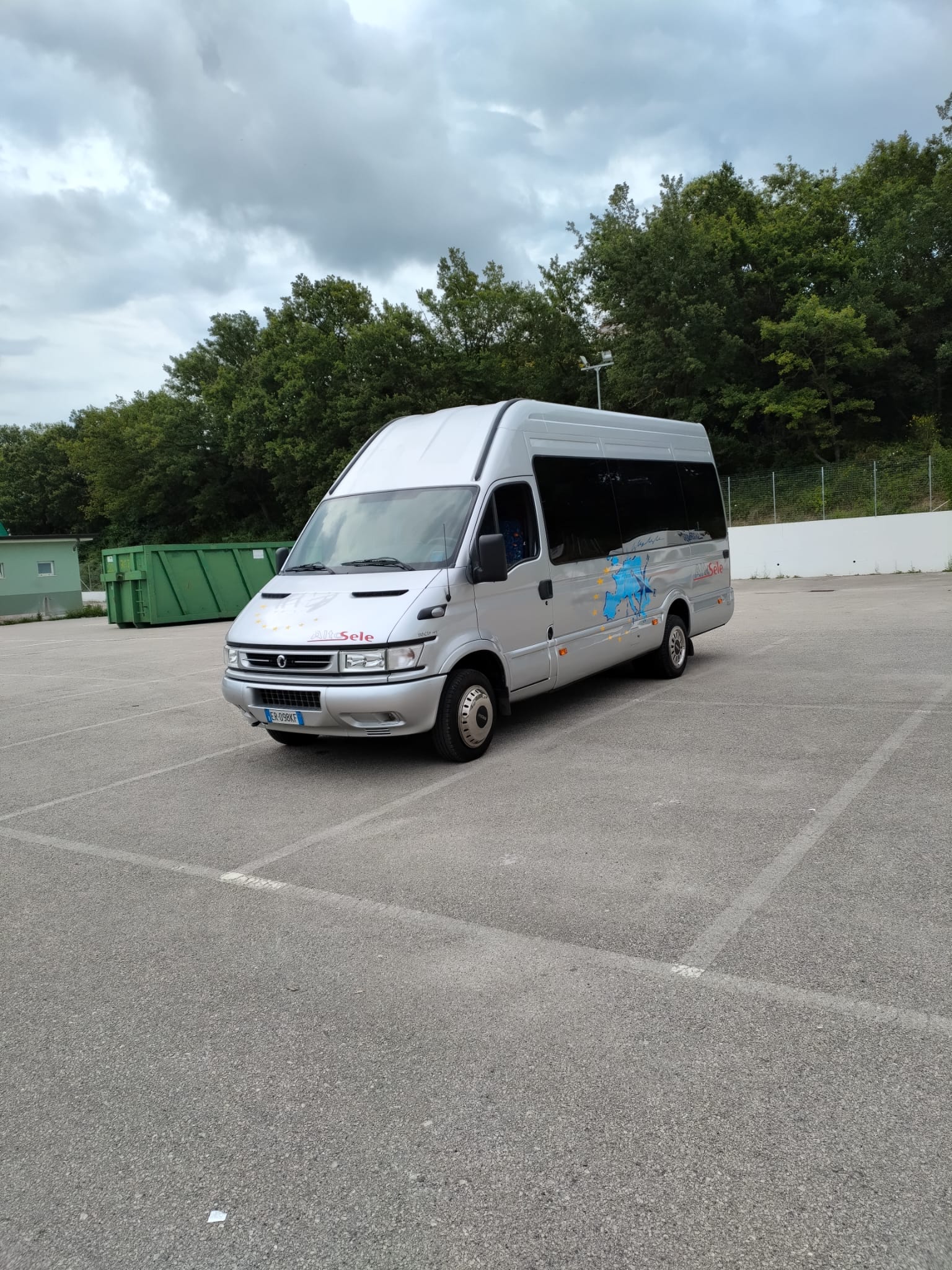 Bus 2